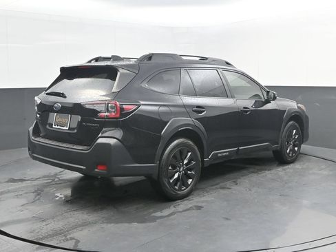 Used 2024 Subaru Outback Onyx Edition XT AWD/4WD image 7