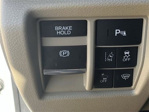 Used 2018 Acura MDX FWD w/ Advance Package image 25