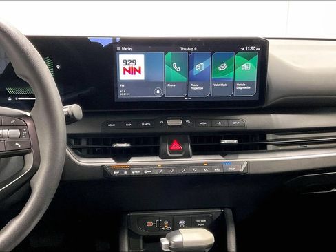 Used 2025 Kia K4 FWD image 7