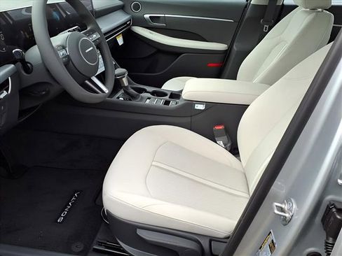 New 2026 Hyundai Sonata SE image 8
