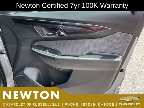 Used 2024 Chevrolet TrailBlazer LT w/ Driver Confidence Package FWD image 29