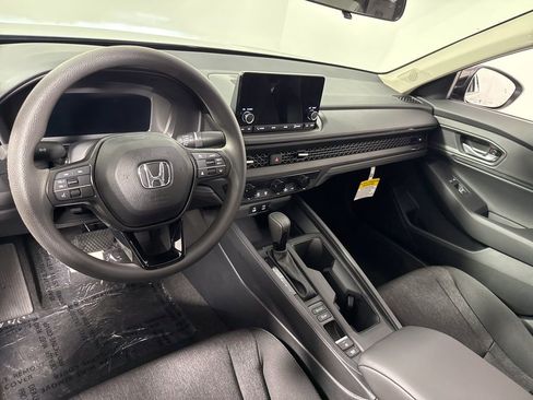 New 2025 Honda Accord SE image 16