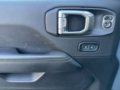 Used 2024 Jeep Wrangler Unlimited Rubicon 392 image 10