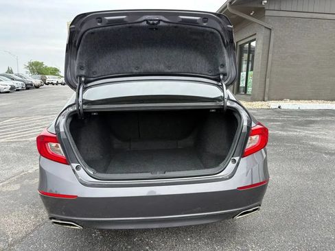 Used 2019 Honda Accord Sport image 10