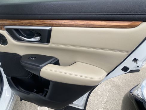 Used 2019 Honda CR-V EX-L image 14