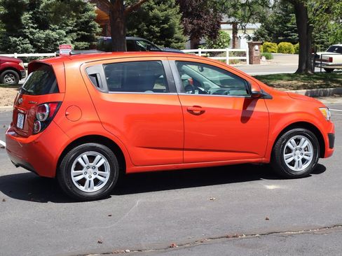 Used 2012 Chevrolet Sonic LT FWD image 4
