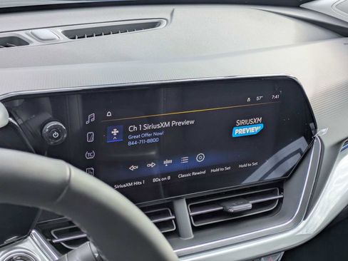 New 2026 Chevrolet Trax LT w/ Driver Confidence Package FWD image 29