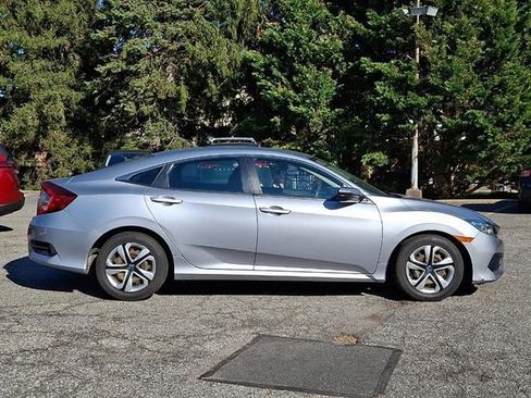 Used 2018 Honda Civic LX image 7
