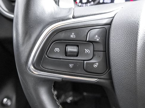 Used 2023 Buick Envision Essence AWD/4WD image 24