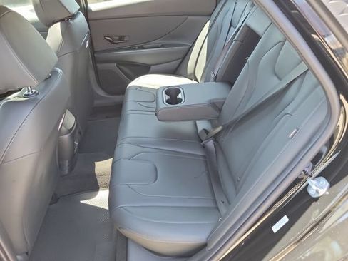 New 2026 Hyundai Elantra SEL Sport FWD image 26
