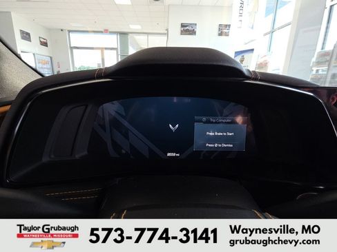 Used 2025 Chevrolet Corvette Stingray Preferred Cpe w/ Z51 Performance Package RWD image 15