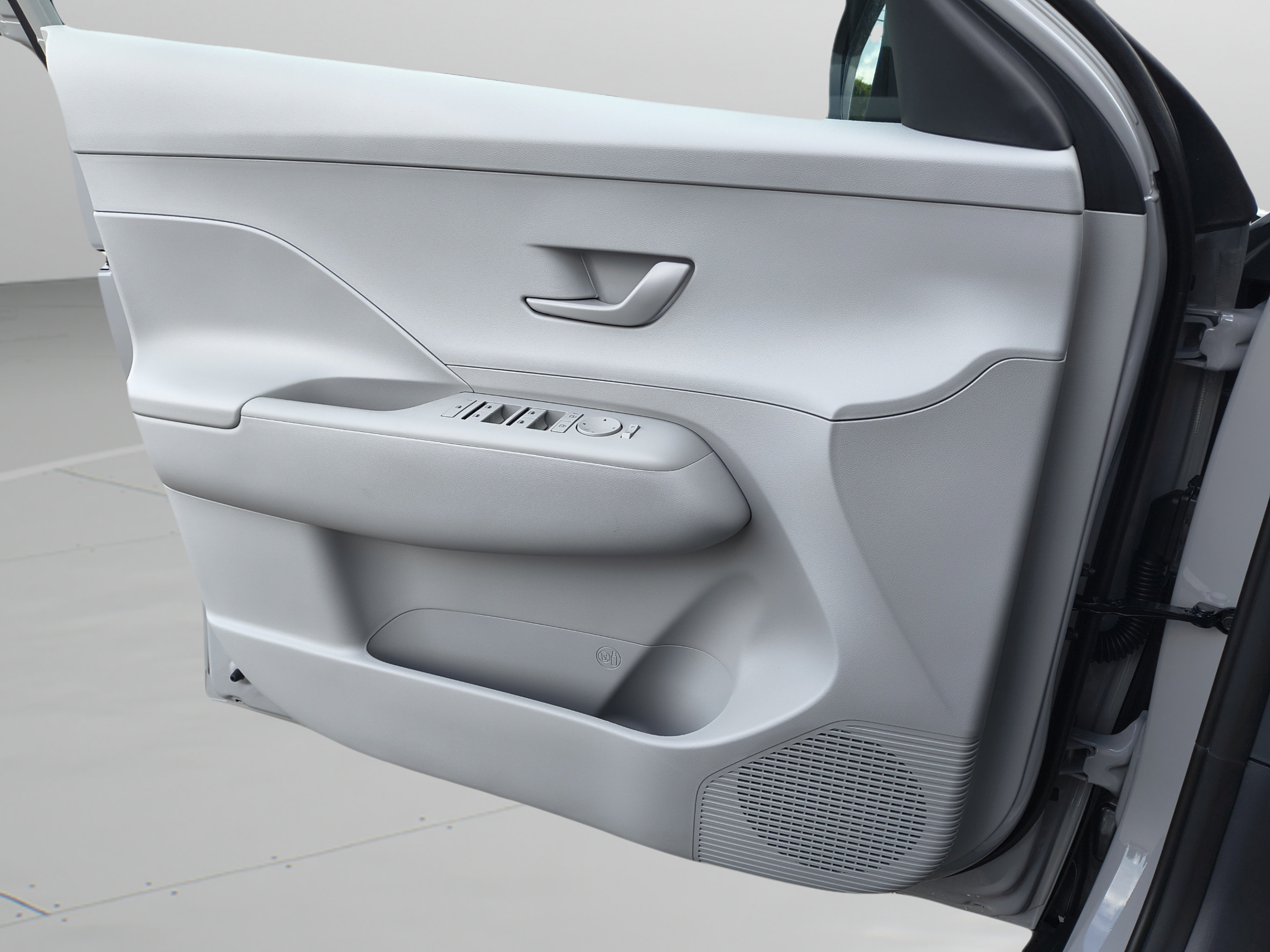 New 2027 Hyundai Kona SEL Sport FWD image 21