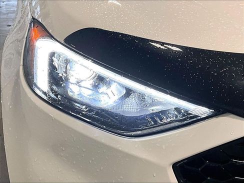 Used 2022 Ford Edge ST-Line w/ Class II Trailer Tow Package image 30