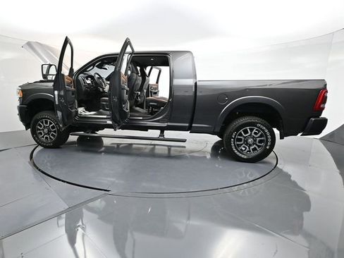 Used 2024 RAM 3500 Limited w/ Safety Group image 39