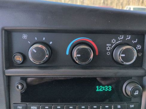 New 2025 Chevrolet Express 3500 w/ Power Convenience Package image 8