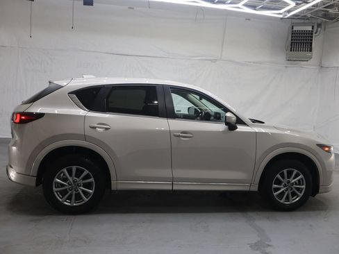 Used 2025 MAZDA CX-5 AWD 2.5 S w/ Preferred Package image 8
