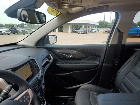 Used 2023 GMC Terrain Denali image 28