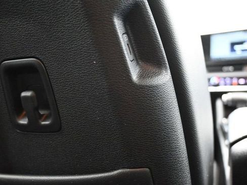 Used 2023 Kia Sportage EX image 14