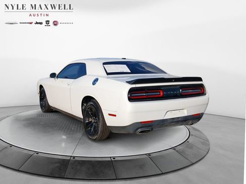Used 2023 Dodge Challenger SXT RWD image 14