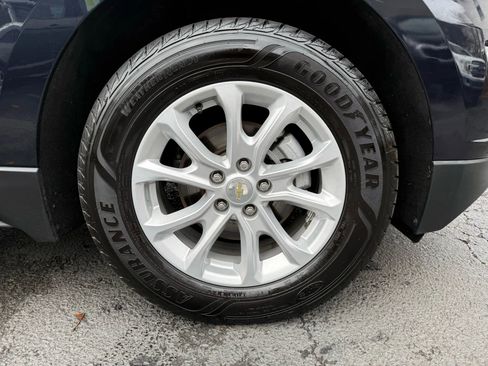 Used 2021 Chevrolet Equinox LS image 9