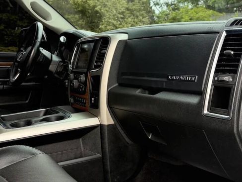Used 2016 RAM 3500 Laramie AWD/4WD image 30