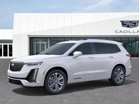 New 2025 Cadillac XT6 Premium Luxury w/ Technology Package image 2