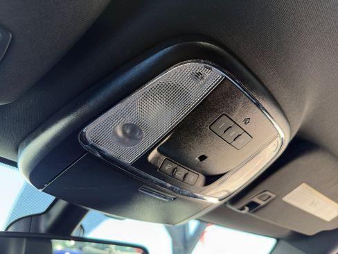 Used 2020 Jeep Grand Cherokee Altitude RWD image 20