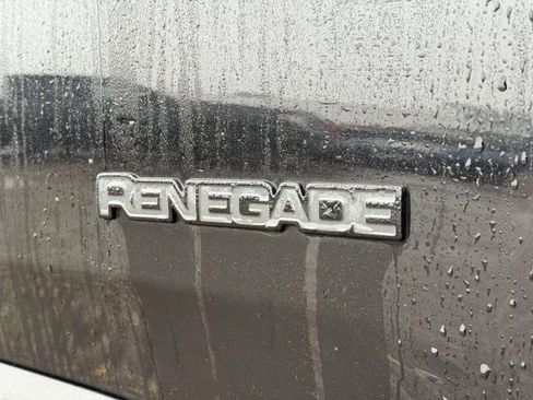 Used 2020 Jeep Renegade Altitude image 7