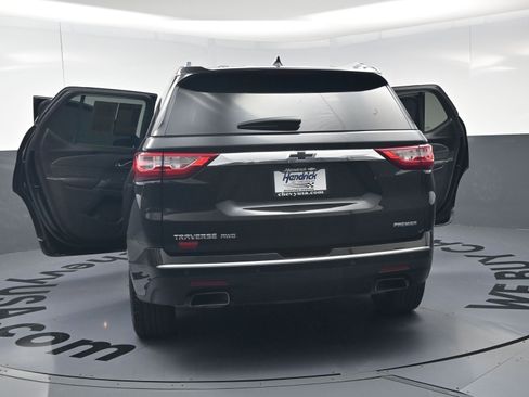 Used 2021 Chevrolet Traverse Premier AWD/4WD image 31