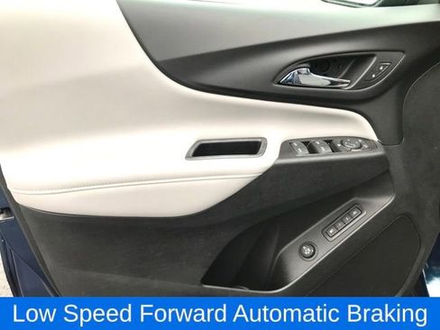 Used 2019 Chevrolet Equinox Premier image 17
