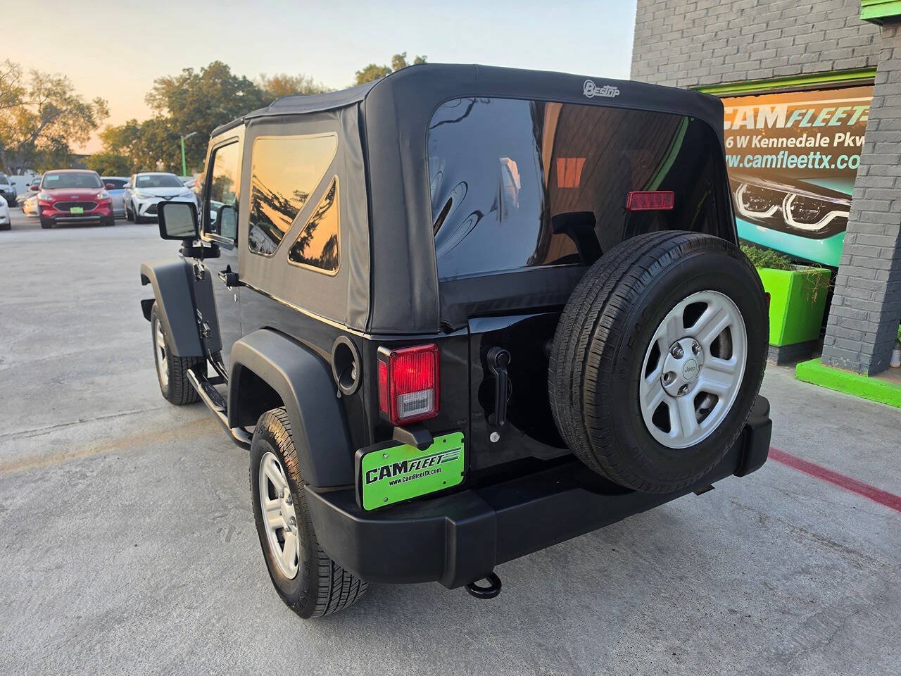 Used 2013 Jeep Wrangler Sport AWD/4WD image 7