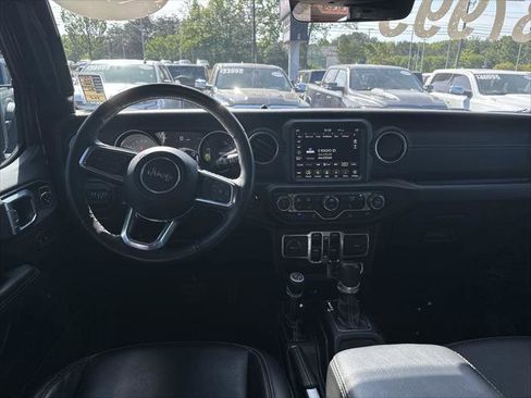 Certified 2022 Jeep Wrangler Unlimited Sahara 4xe w/ Cold Weather Group image 21