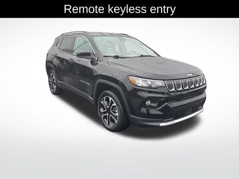 Certified 2022 Jeep Compass Limited image 9