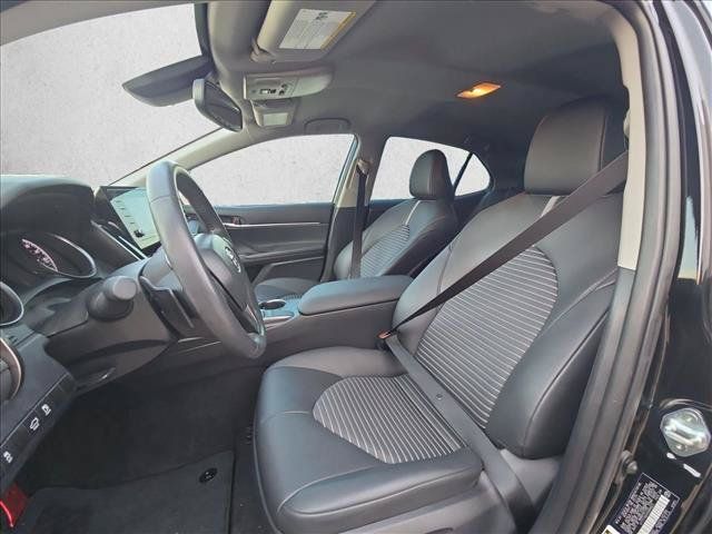 Used 2024 Toyota Camry SE w/ Convenience Package FWD image 15