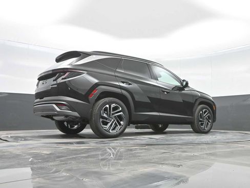 New 2026 Hyundai Tucson Limited image 36