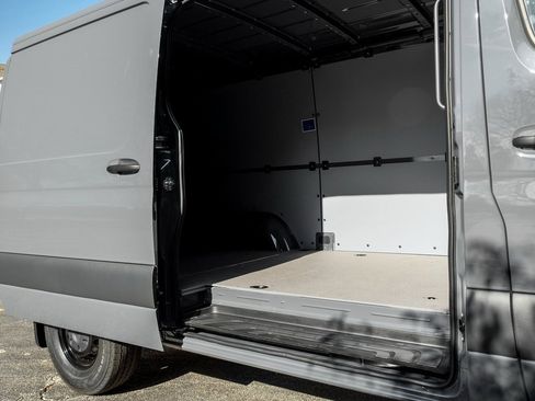 New 2026 Mercedes-Benz Sprinter 2500 image 20