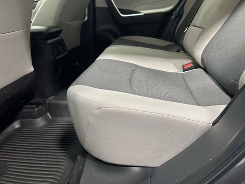 Used 2025 Toyota RAV4 XLE w/ Convenience Package image 44