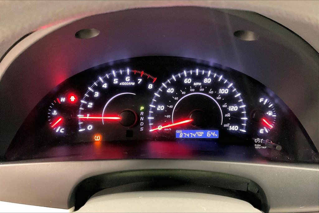 Used 2011 Toyota Camry FWD image 26