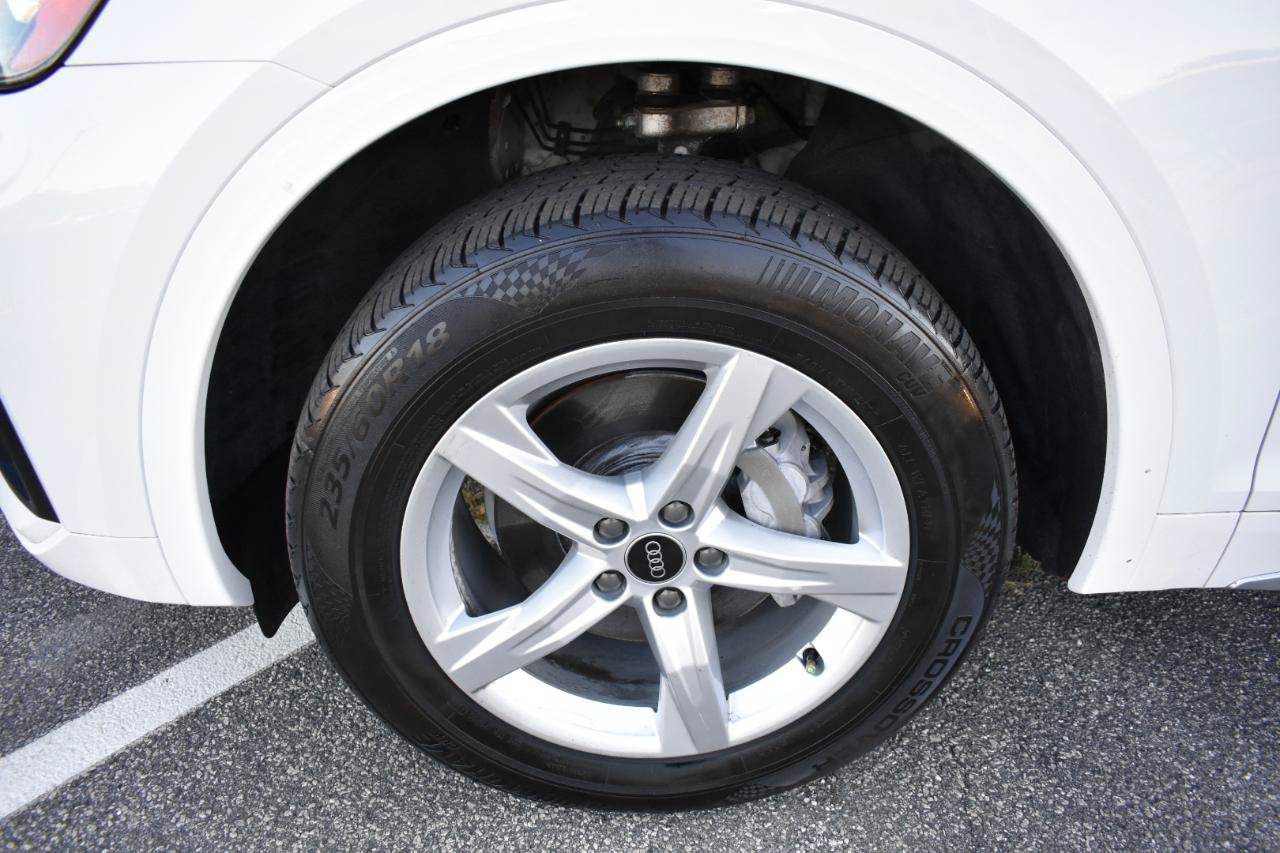 Used 2021 Audi Q5 2.0T Premium w/ Convenience Package AWD/4WD image 32
