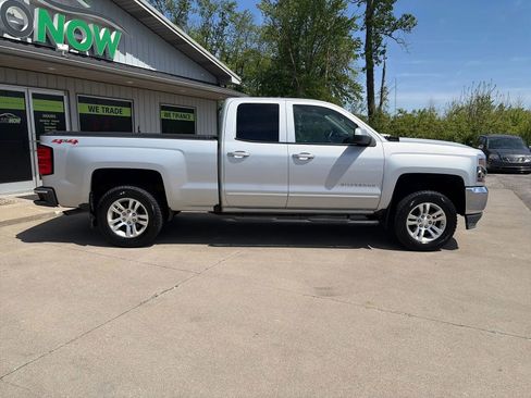 Used 2018 Chevrolet Silverado 1500 LT w/ All Star Edition AWD/4WD image 10