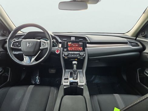 Certified 2020 Honda Civic EX image 3