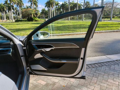 Used 2019 Audi A8 L 3.0T w/ Full Leather Package image 38