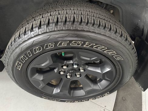 Used 2025 RAM 1500 Big Horn AWD/4WD image 10