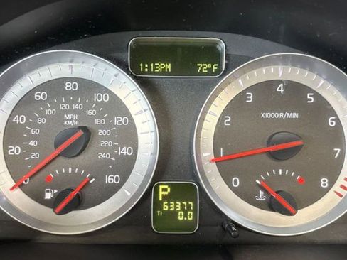 Used 2013 Volvo C70 T5 FWD image 41