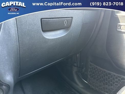 Used 2017 Jeep Wrangler Unlimited Sahara w/ Connectivity Group AWD/4WD image 27