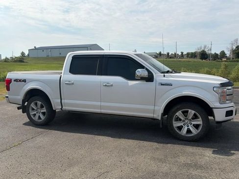 Used 2018 Ford F150 Platinum w/ Equipment Group 701A Luxury AWD/4WD image 3