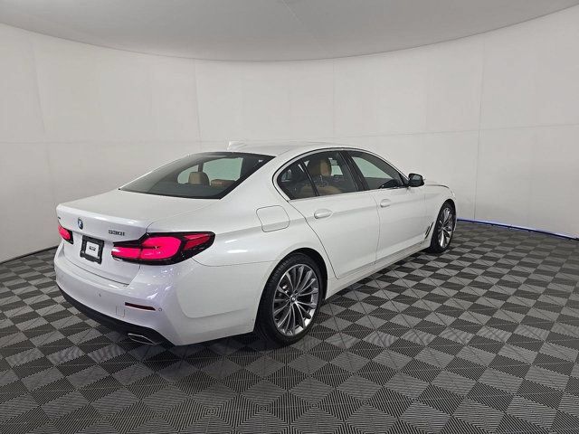Used 2023 BMW 530i xDrive w/ Premium Package AWD/4WD image 5