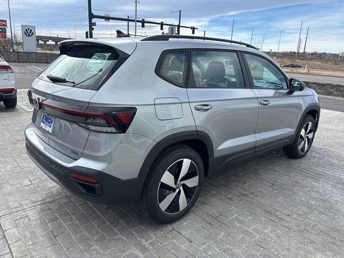 New 2026 Volkswagen Taos S image 5