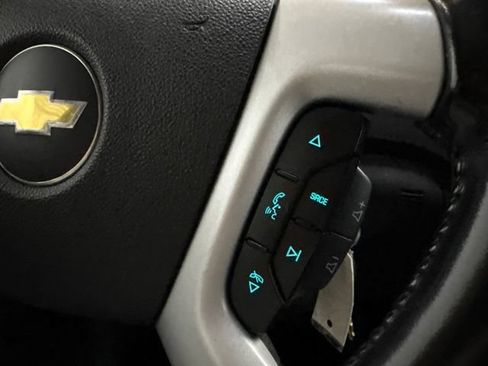 Used 2012 Chevrolet Traverse LT FWD image 58