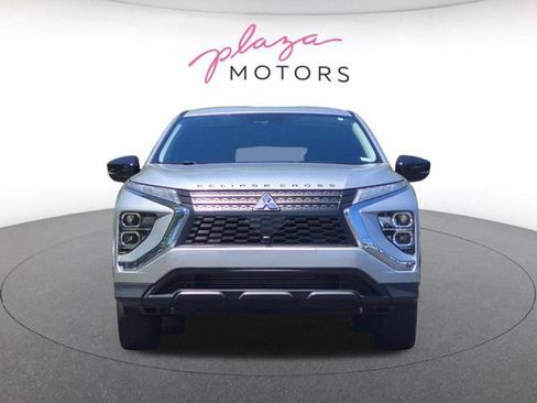Used 2023 Mitsubishi Eclipse Cross LE AWD/4WD image 2